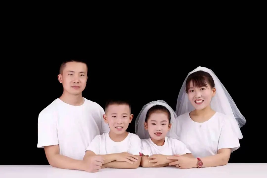 1672361909434136.jpeg 照片.jpg