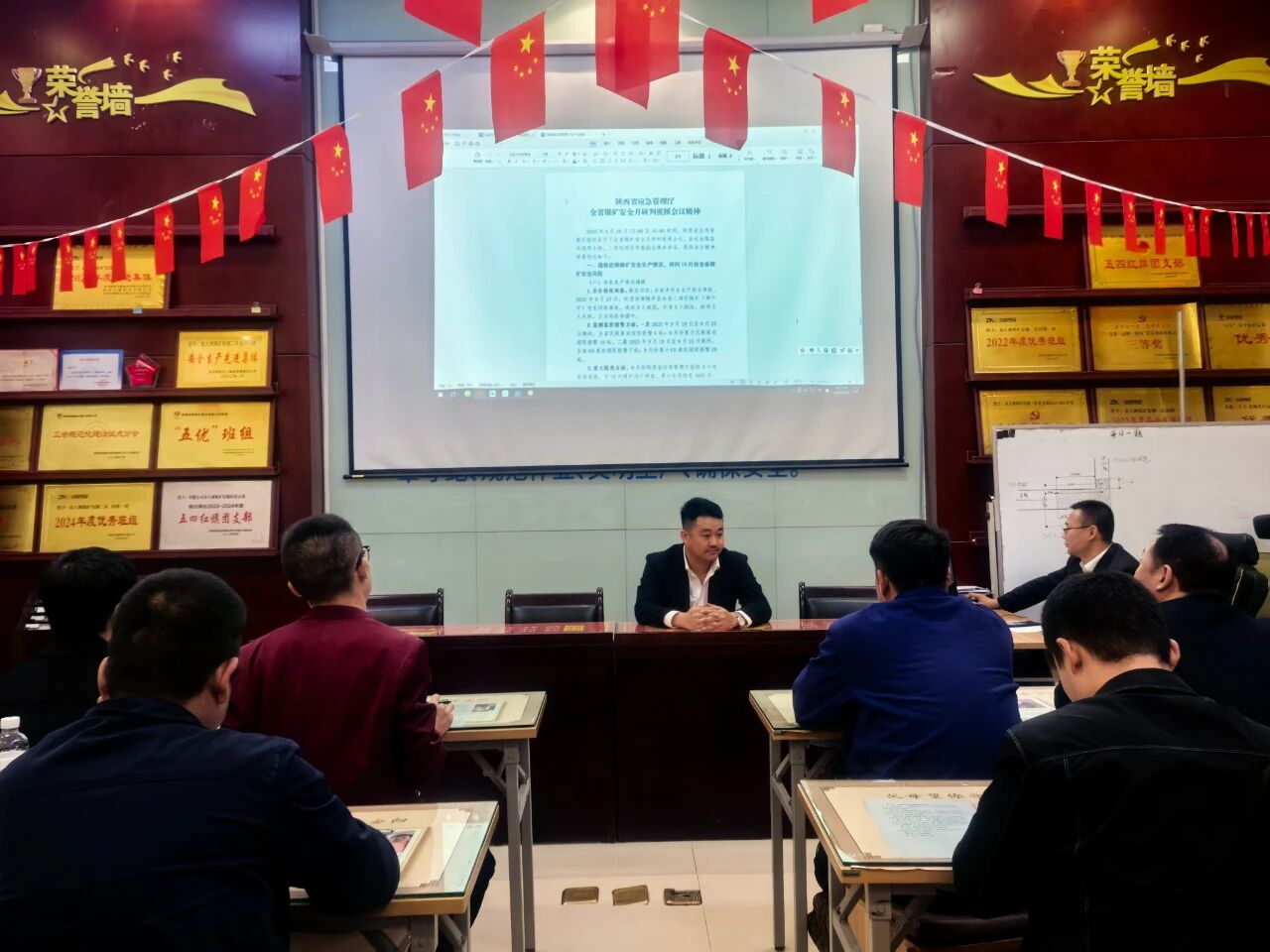 1760400389255276.jpeg 1.jpg